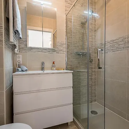 Argia, Studio Flat With Nice Terrace In Center-town Of *